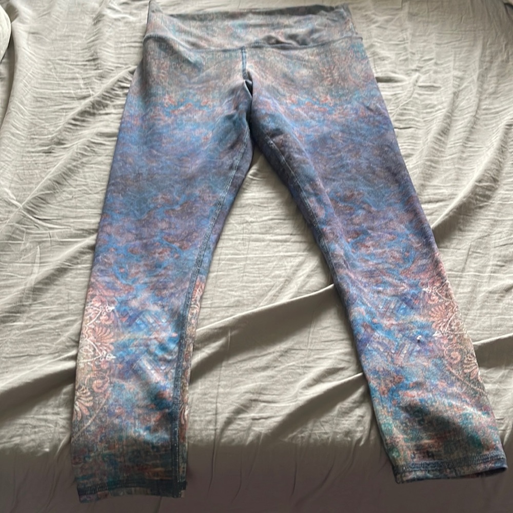 Evolution and Creation Multicolored Yoga Pants size Large